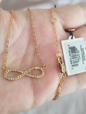 NWT Vintage Juicy Couture Infinity Necklace